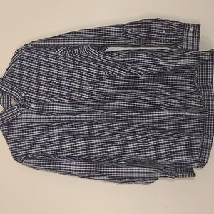 Duluth trading long sleeve button down shirt wrinklefighter